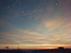 描述現(xiàn)實中人情冷暖的經(jīng)典語錄 人生道路上一定要懂的道理