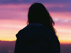 28條人生感悟經(jīng)典語(yǔ)錄 有內(nèi)涵值得學(xué)習(xí)的經(jīng)典句子