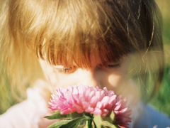 00后最傷感愛情悲傷說說帶圖片 你走吧去往你的陽春三月