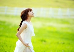 QQ個(gè)性說說帶圖片：別說我冷，暖的時(shí)候你沒珍惜而已