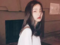 一些觸動心靈的英文短句女生版 愿你有前進(jìn)一寸的勇氣