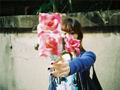 不敢再相信愛(ài)情的傷感說(shuō)說(shuō)看完想哭 讓前任看到心疼的傷感說(shuō)說(shuō)