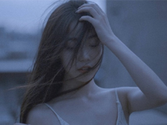 心里憋著難受的傷感說比較現(xiàn)實(shí) 越長大越明白那些道理的說說