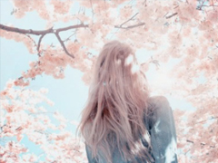 一個(gè)人感到孤單落寞的傷感說(shuō)說(shuō) 給那些在愛情中受過(guò)傷的人