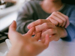 心里面很委屈難受的說(shuō)說(shuō) 讓人感到傷心難過(guò)的qq說(shuō)說(shuō)