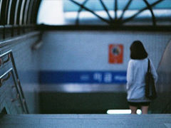 2018很成熟很現(xiàn)實(shí)的傷感說(shuō)說(shuō) 心痛起來(lái)無(wú)法呼吸的傷感說(shuō)說(shuō)