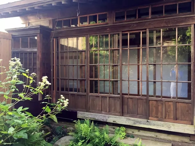 日本黎里古鎮(zhèn)水岸寒舍民宿，一起住進(jìn)這座海邊