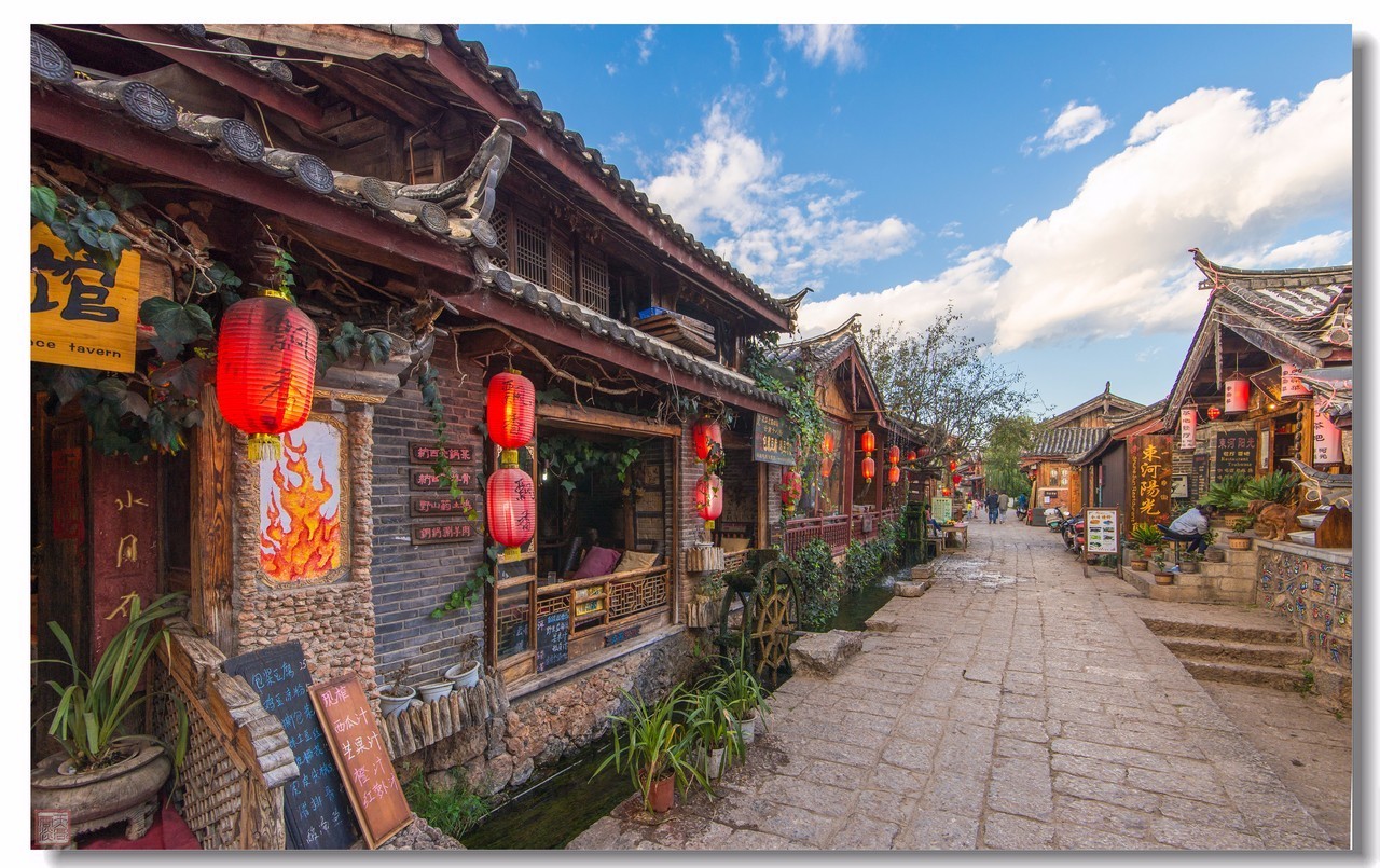 束河桃花塢，在茶馬古道浮生清閑陪父母慢慢變