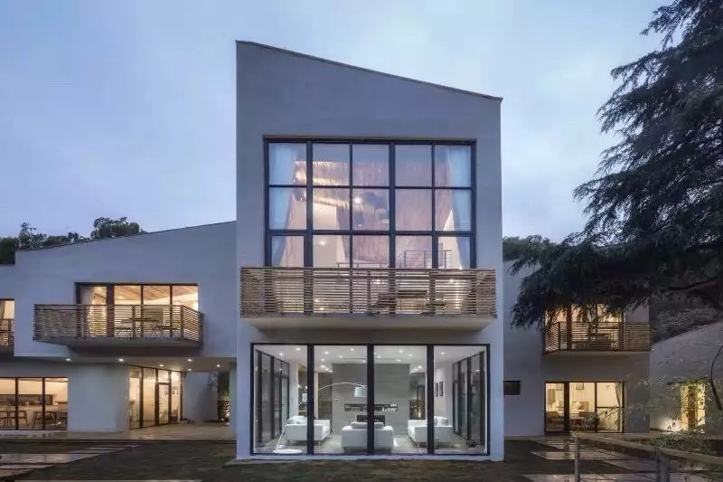 梧桐小筑，一幅靜靜舒展的水墨畫卷