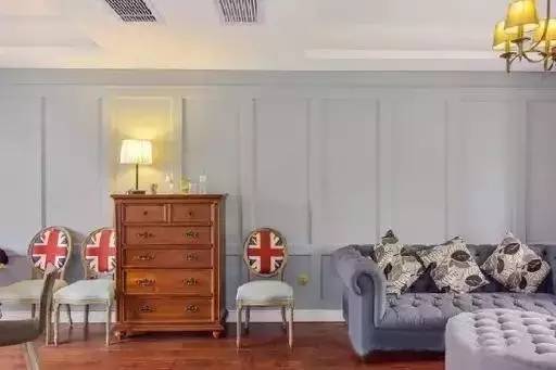 瓜洲云裳山村，春風(fēng)又綠江岸春