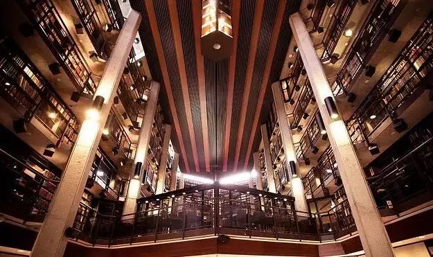 多村一號，在海外住進(jìn)小別墅慢條思理地生活