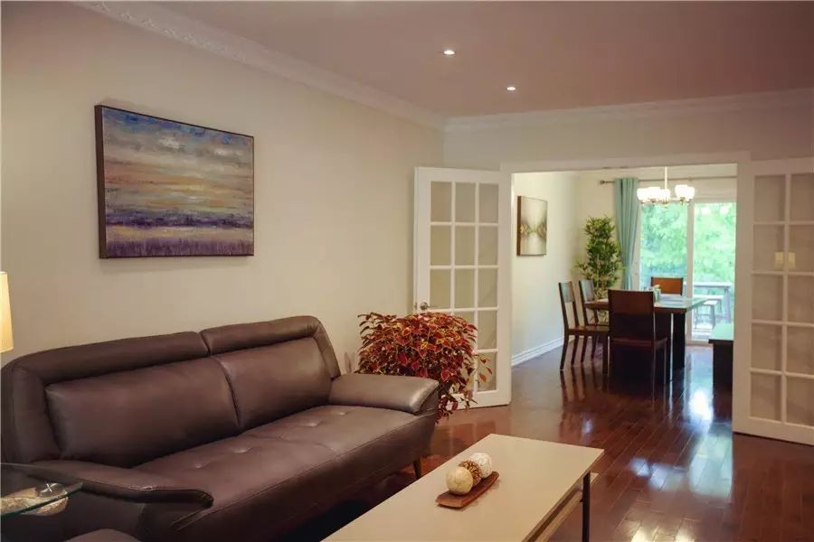 多村一號，在海外住進小別墅慢條思理地生活