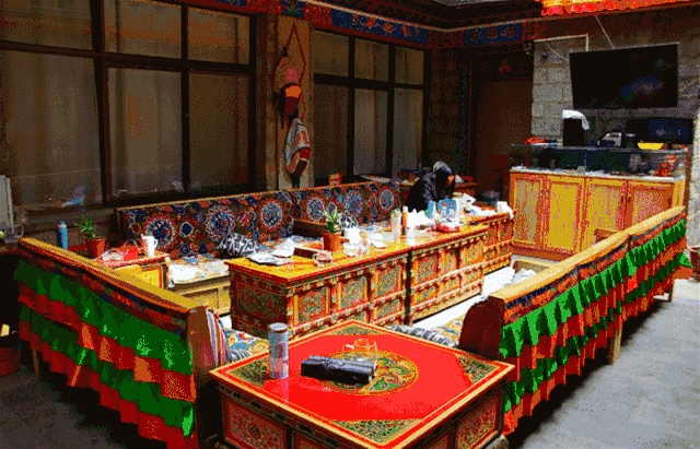 湖州嶺霧，在云霧之巔把自然搬進(jìn)屋內(nèi)