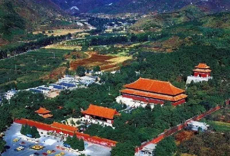 北京金岳臺溫泉酒店，承載著上個世紀的老磚樓