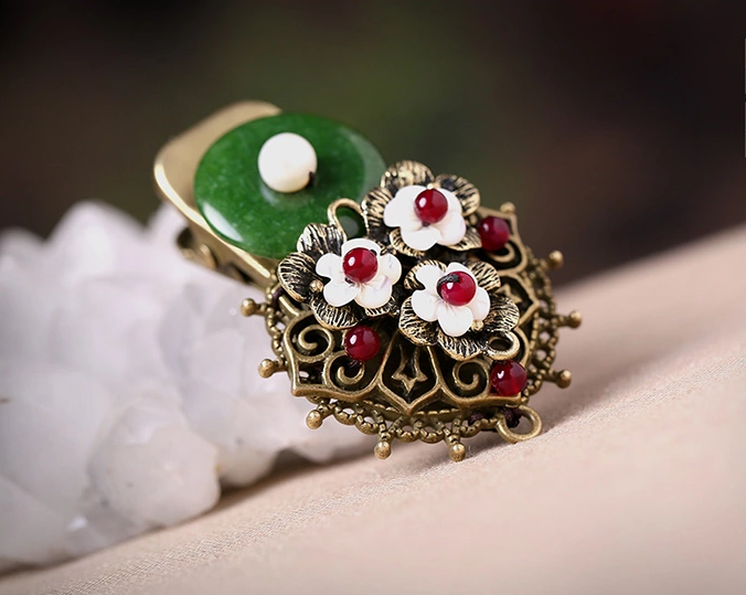 時(shí)尚匠心啟航閱讀頭飾，復(fù)古民族風(fēng)綠彩玉扣發(fā)夾