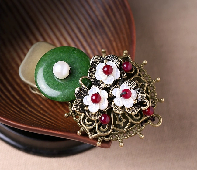 時(shí)尚匠心啟航閱讀頭飾，復(fù)古民族風(fēng)綠彩玉扣發(fā)夾