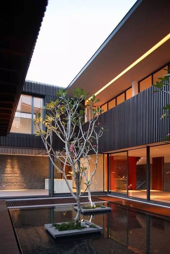 中國的四合院，才是真正的豪宅!