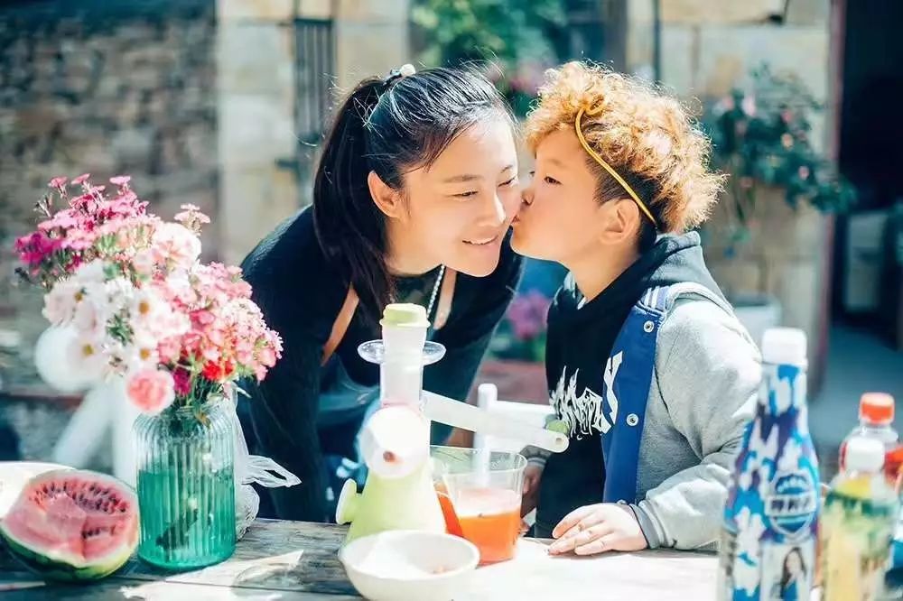 桃花源，有花為伴有茶糊口每一天都是美好光陰