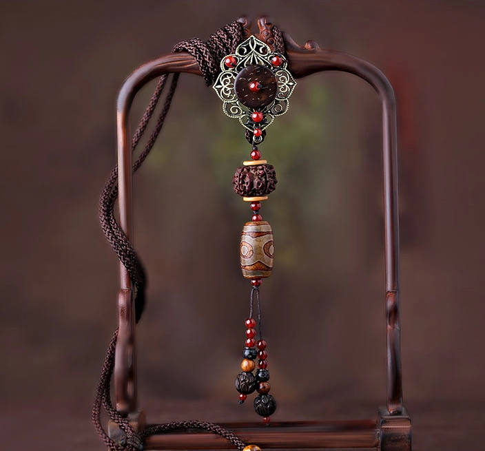 天珠吊墜復(fù)古民族風(fēng)項(xiàng)鏈?zhǔn)罪? src="/yuedu/d/file/bigpic/190404/04/13-1F91Q33559.png" style="height: 674px; width: 750px;" / data-JEAx="9lBVMq"><br / data-7tr6="X8m1wB">
	<img alt=