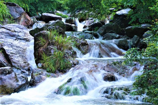 云門(mén)山居，雕琢廚藝隱居世外匠心如一