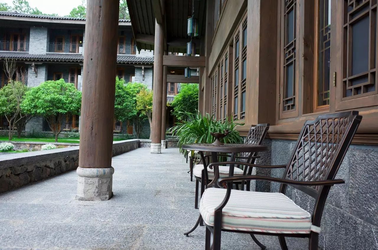 松贊麗江林卡，歷經千百年歲月流淌的歷史古建