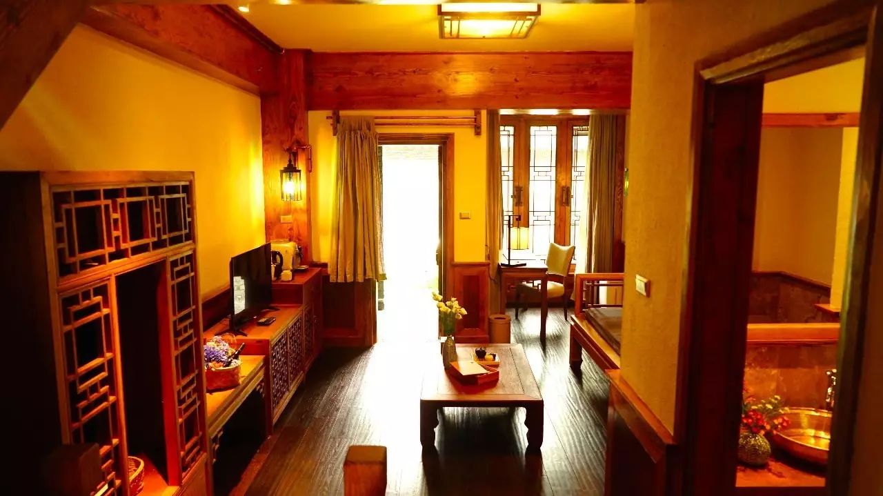 松贊麗江林卡，歷經(jīng)千百年歲月流淌的歷史古建