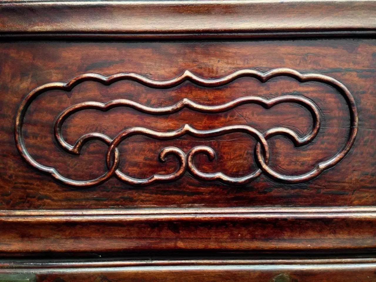 江南豪宅，淺談用紫檀和花梨木建的胡雪巖故居