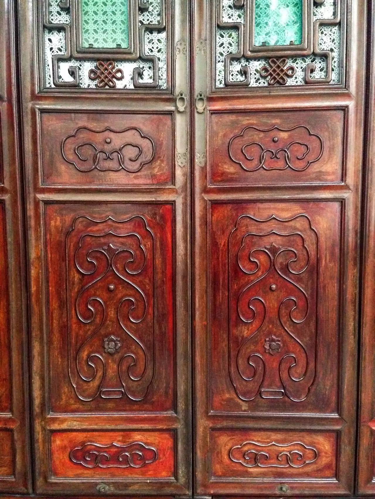 江南豪宅，淺談用紫檀和花梨木建的胡雪巖故居