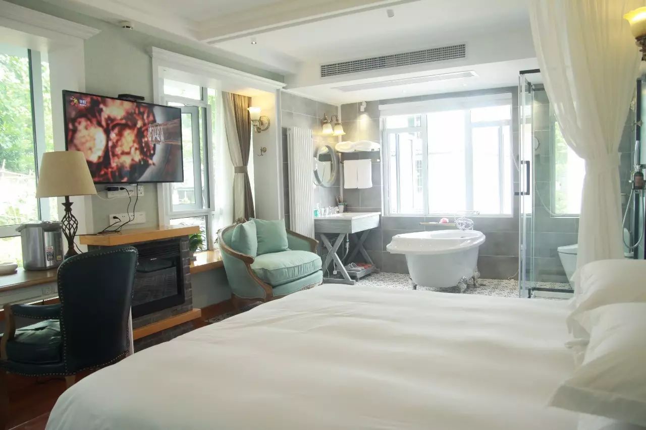 杭州·若白雅苑，擁有無邊泳池「最好泡民宿」