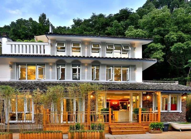 杭州·若白雅苑，擁有無邊泳池「最好泡民宿」