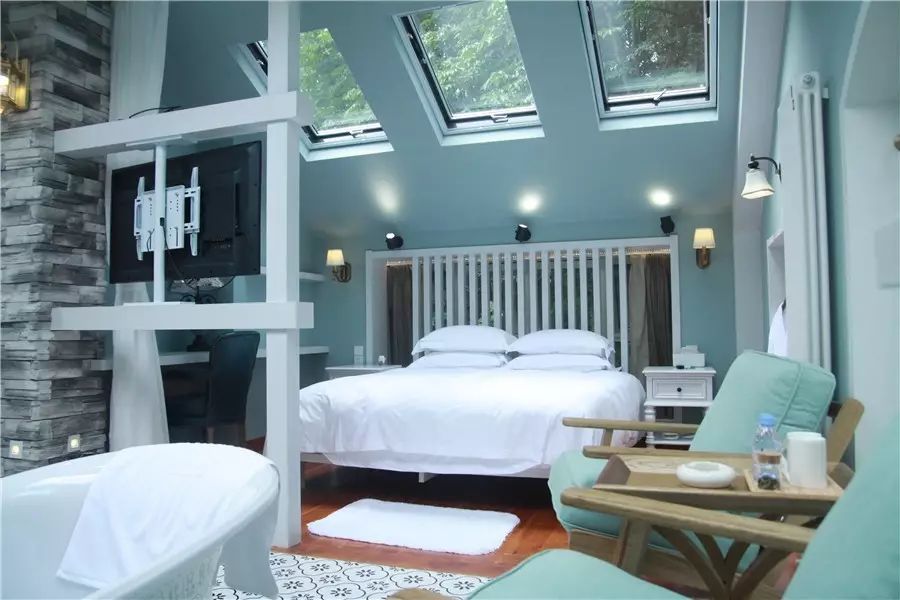 杭州·若白雅苑，擁有無邊泳池「最好泡民宿」