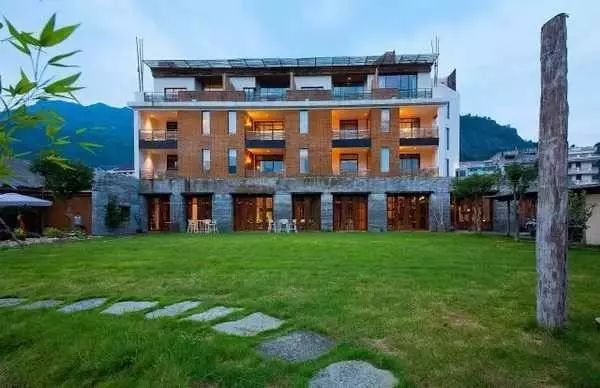 3間開(kāi)在稻田里的民宿，回歸自然向往田園風(fēng)光