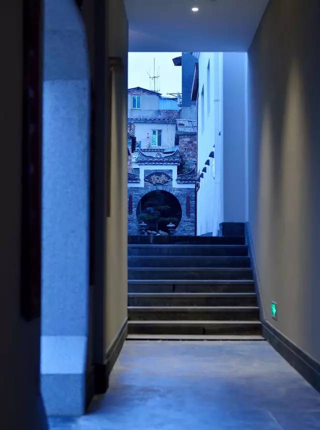 陶舍藝術(shù)酒店，一個(gè)「詩意的世界」