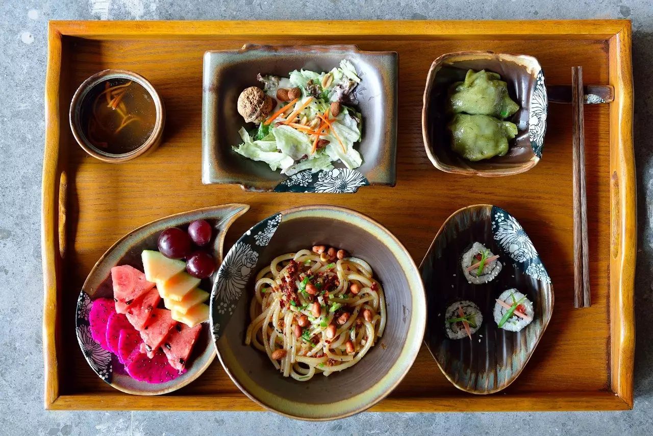 陶舍藝術(shù)酒店，一個(gè)「詩(shī)意的世界」