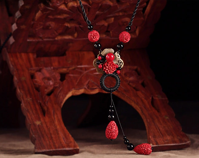 紅朱砂吊墜簡約毛衣鏈復(fù)古風(fēng)項(xiàng)鏈?zhǔn)罪? src="/yuedu/d/file/bigpic/190404/04/13-1F9251JK8.png" style="height: 559px; width: 750px;" / data-ZiiN="h8DAMK"><br / data-0bkU="YfLZdy">
	<img alt=