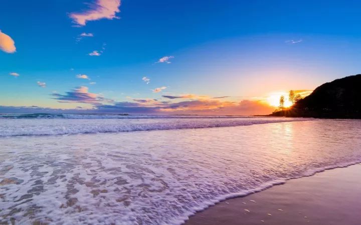 翡翠灣，在遼闊的海洋前做回?zé)o憂快樂(lè)的自我