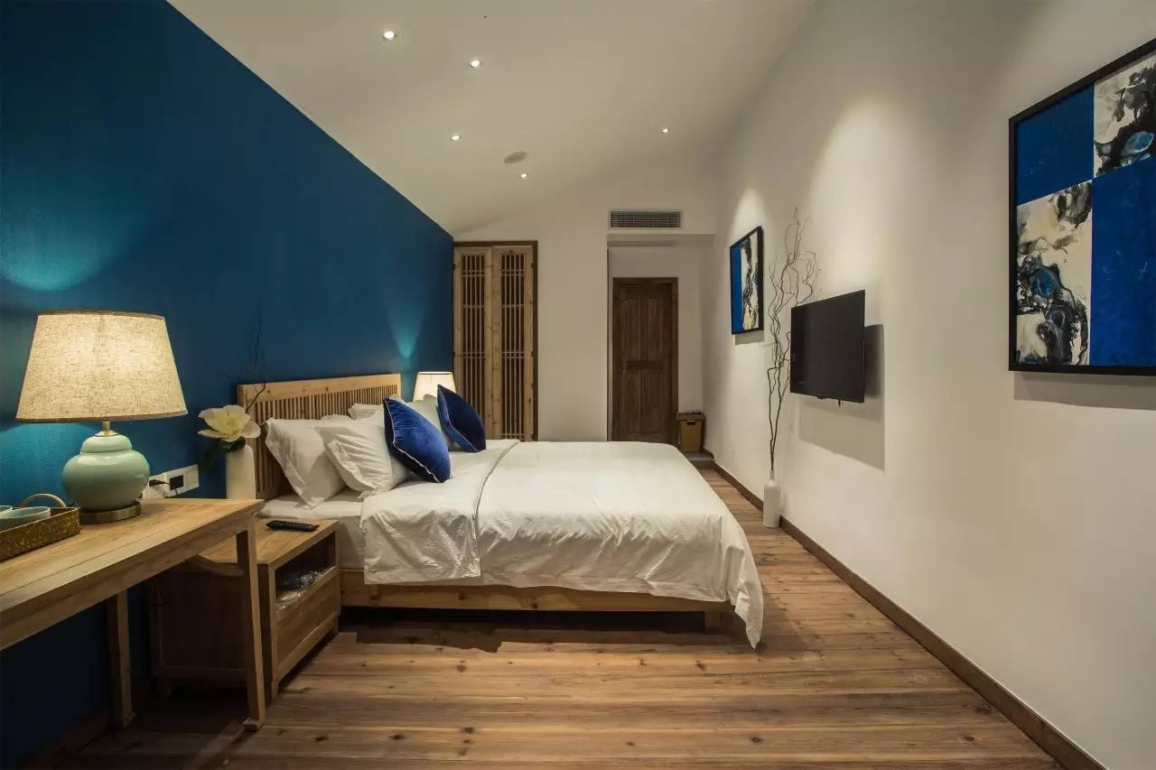 叢山茶境，一片天一座山忘了山外忘卻自己