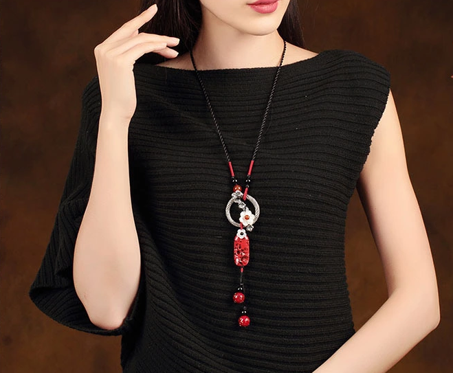 匠心啟航閱讀陶瓷配飾復(fù)古毛衣鏈項(xiàng)鏈?zhǔn)罪? src="/yuedu/d/file/bigpic/190404/04/13-1F926232542.png" style="height: 534px; width: 750px;" / data-qXtH="Ri3DgY"><br / data-BI6K="KGelgZ">
	<img alt=