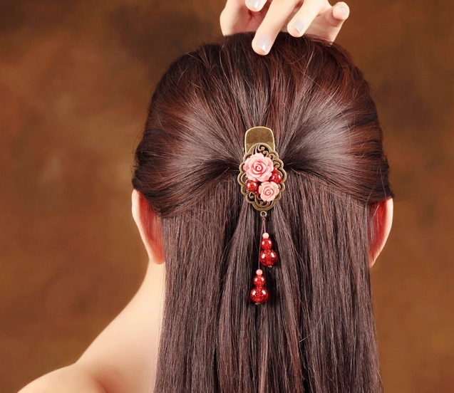 媚香粉貝雕花時(shí)尚匠心啟航閱讀發(fā)夾頭飾