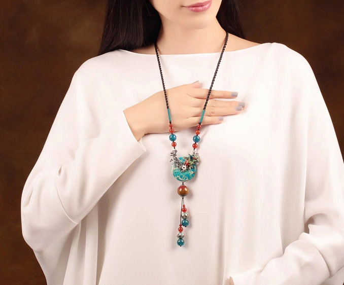 魚韻帝皇石毛衣鏈時尚大氣項(xiàng)鏈?zhǔn)罪? src="/yuedu/d/file/bigpic/190404/04/13-1F92G12608.png" style="height: 535px; width: 750px;" / data-zplE="u6HOfk"><br / data-OFXc="oV7kwE">
	<img alt=