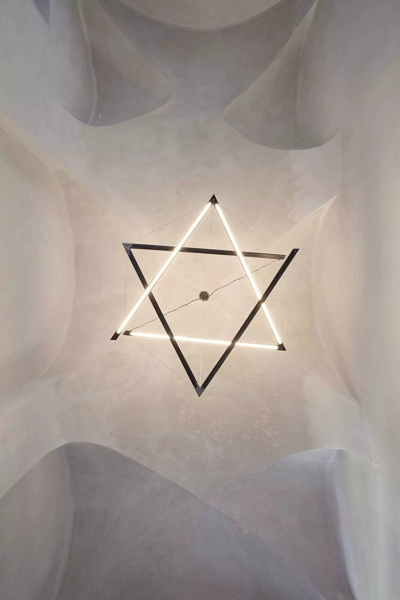 百年老房改造的民宿，古樸純美中透露出靜謐的