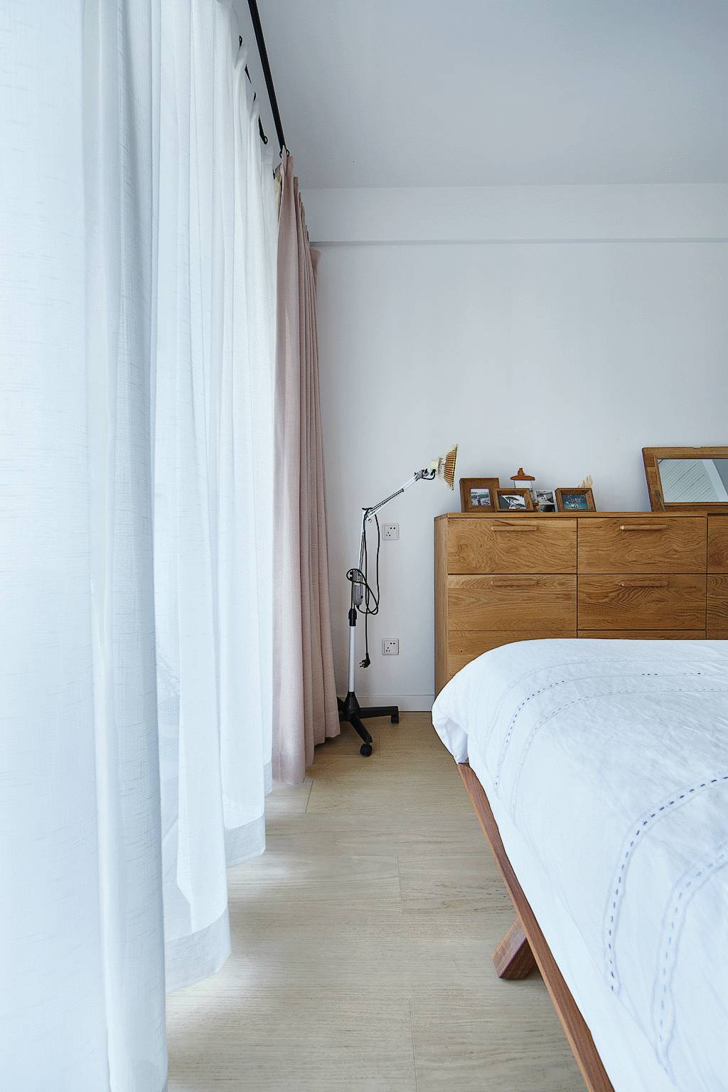 原木清風(fēng)，家理應(yīng)如此