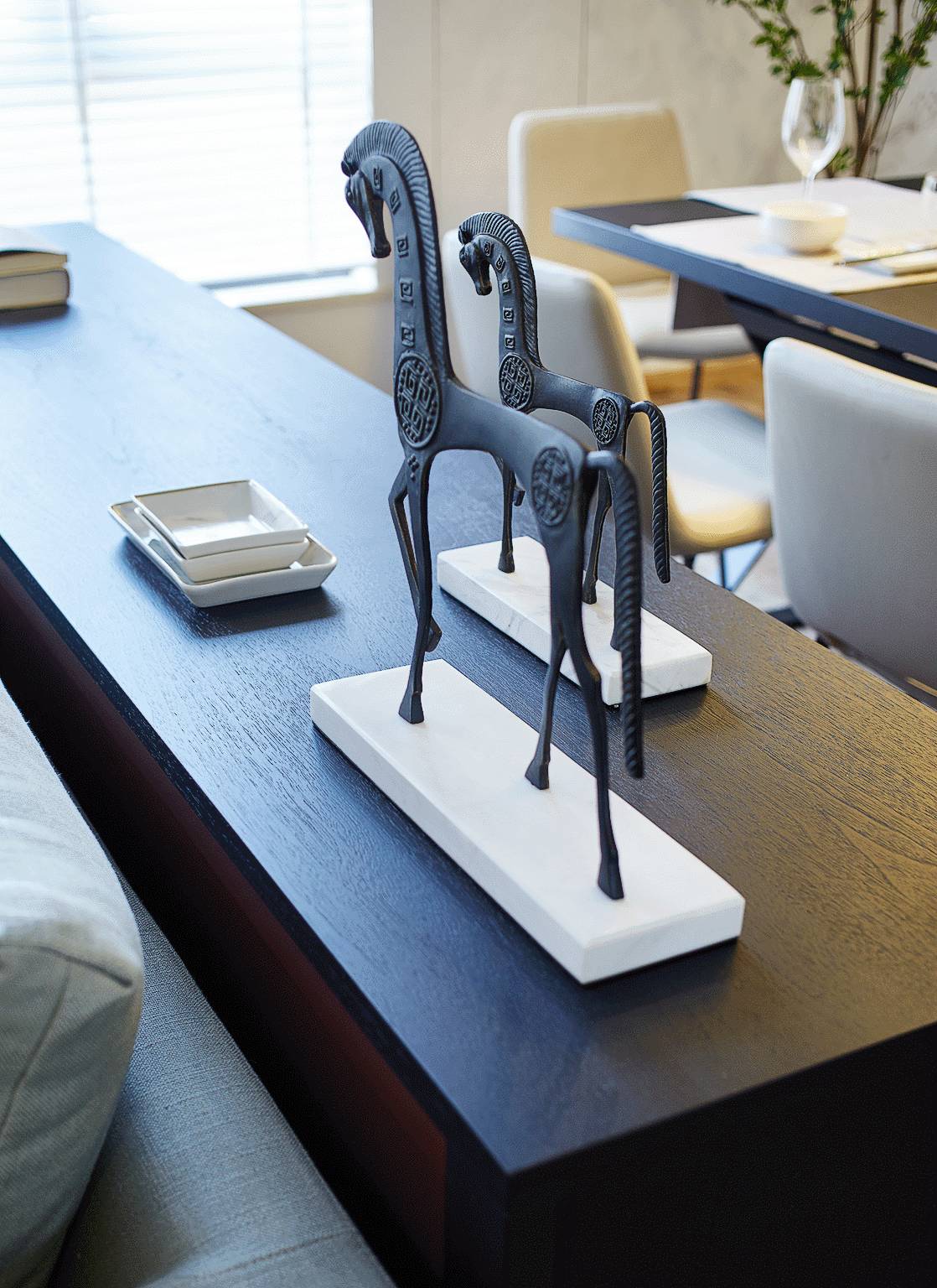 原木清風(fēng)，家理應(yīng)如此