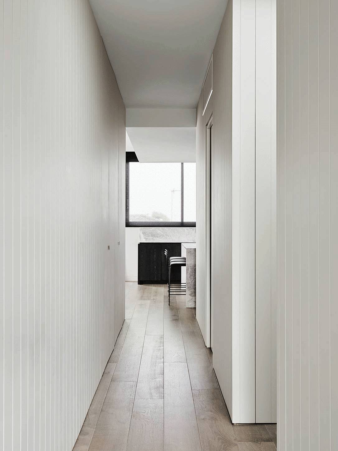 越白越簡(jiǎn)，越極致