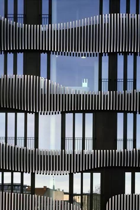 木格柵建筑，次序中的美