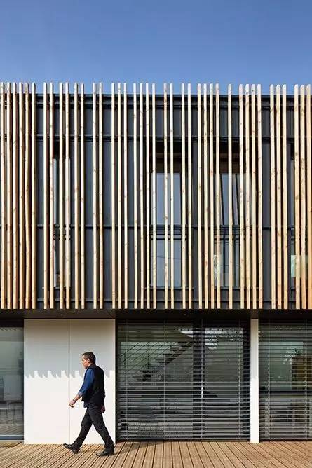 木格柵建筑，次序中的美