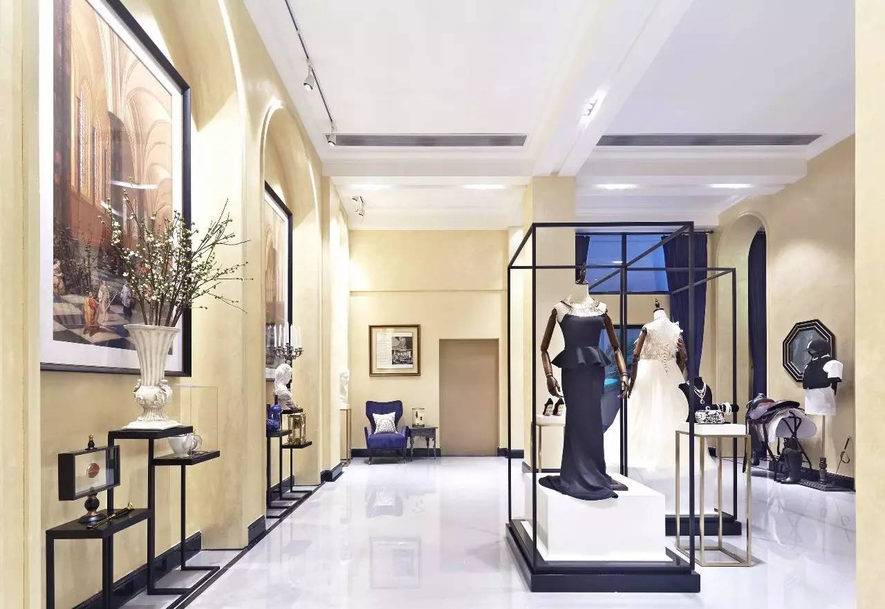 現(xiàn)代摩登格調(diào)，完美演繹當(dāng)代先鋒生活美學(xué)