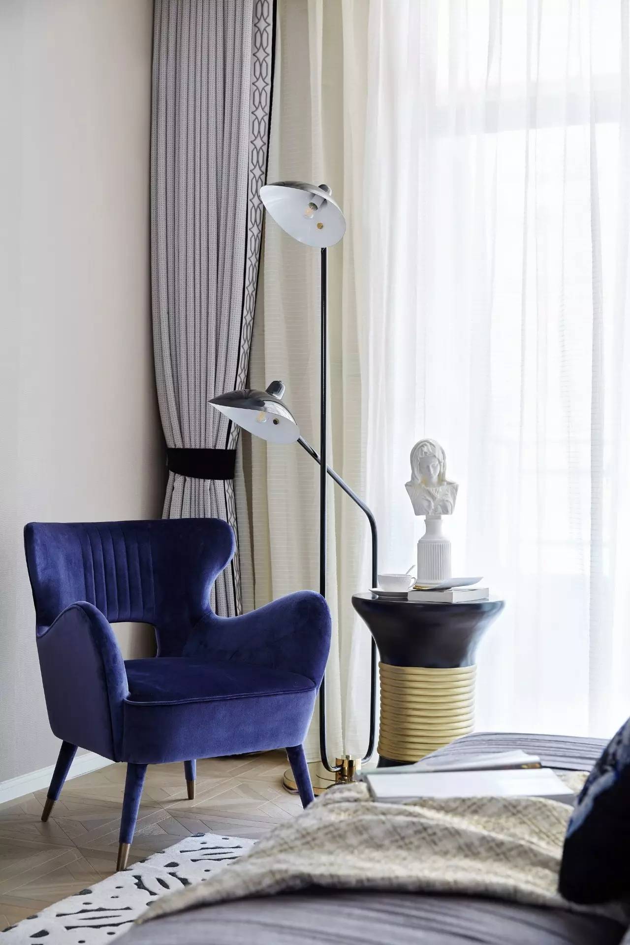 現(xiàn)代摩登格調(diào)，完美演繹當(dāng)代先鋒生活美學(xué)