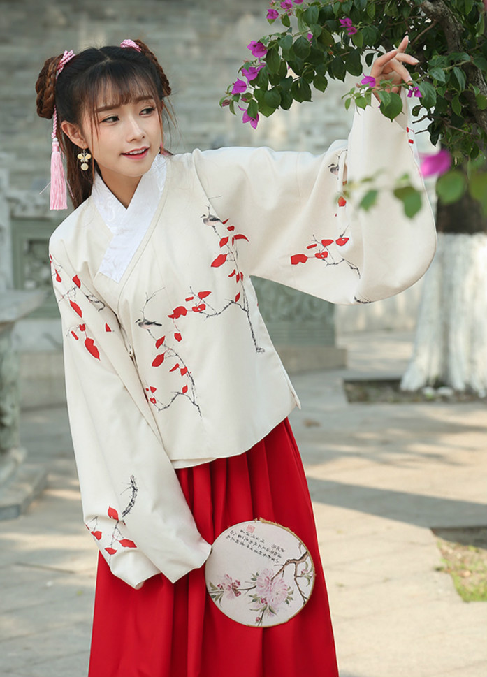 清新淡雅的匠心啟航閱讀漢服古裝