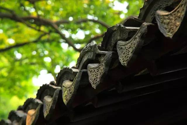 古建筑，一片瓦，遮風(fēng)擋雨